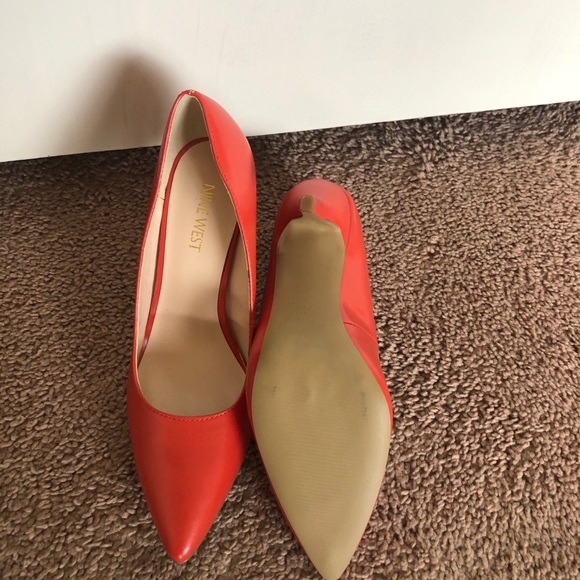 Nine West Orange shoes size 7 1/2 - Picture 2 of 2